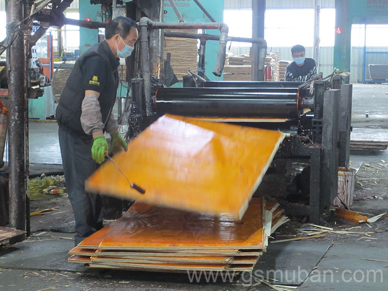 貴港建筑紅板便宜的在哪里有?如何選購? 貴港建筑紅板便宜的在哪里有?如何選購?