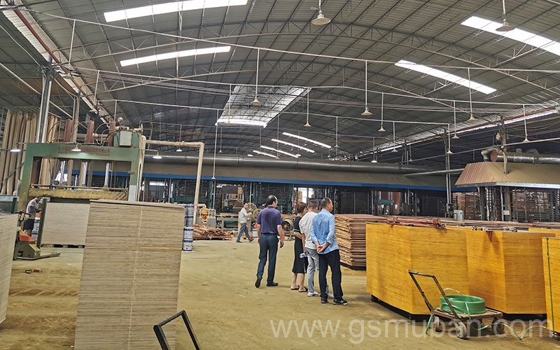 木模板使用技巧，助您完美施工！